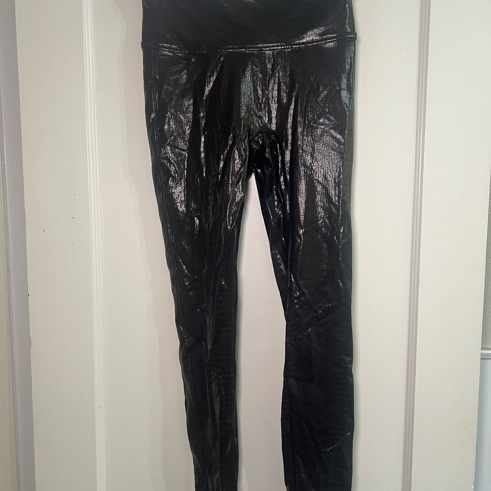 Spanx Faux Leather Crocodile Print Leggings